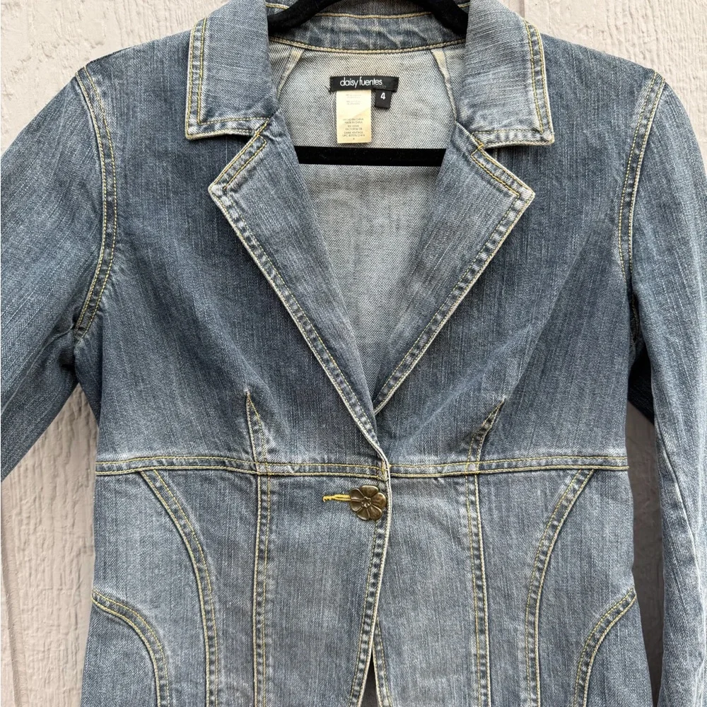 Daisy Fuentes Blue Denim Jean Jacket - Picture 2 of 5